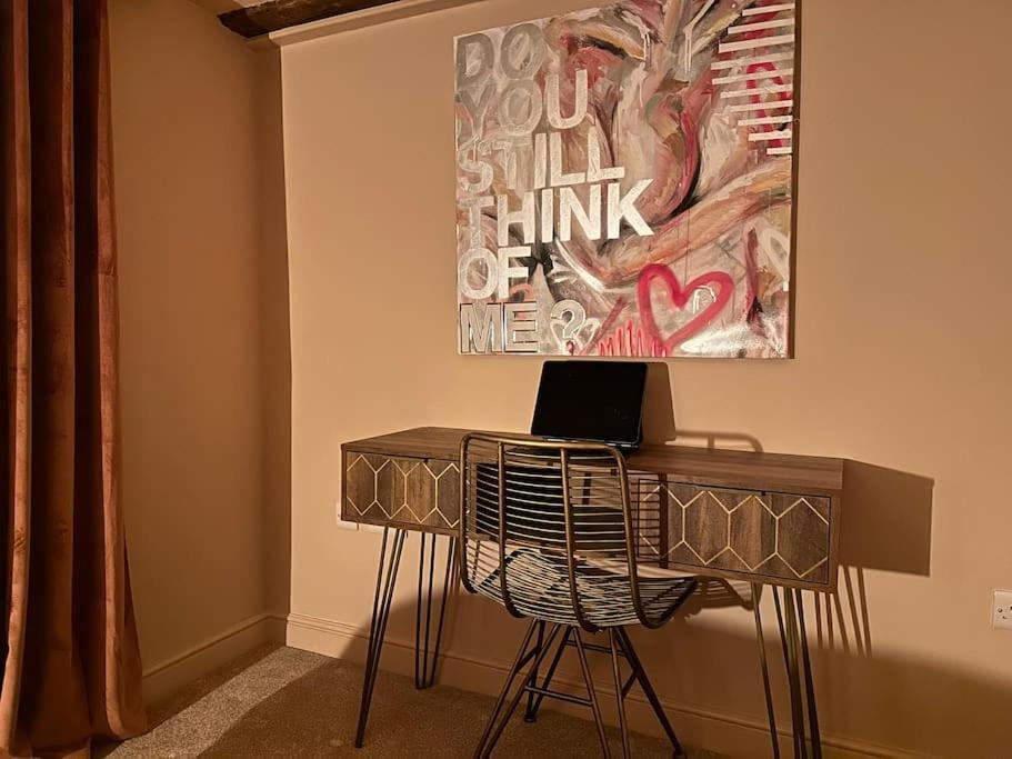 Luxury 2 Bed In The Centre Of Melbourne Holiday home