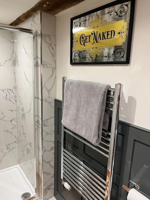 Luxury 2 Bed In The Centre Of Melbourne